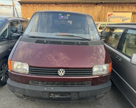 Красный Фольксваген Каравелла, объемом двигателя 2.5 л и пробегом 187 тыс. км за 3000 $, фото 12 на Automoto.ua