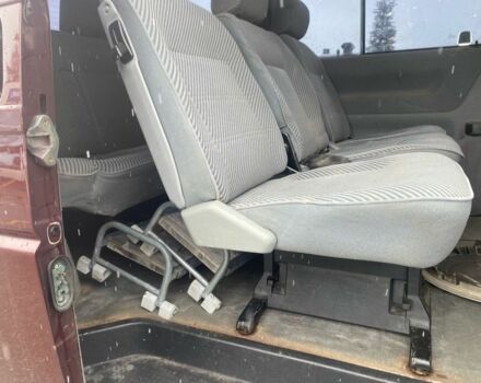 Красный Фольксваген Каравелла, объемом двигателя 2.5 л и пробегом 187 тыс. км за 3000 $, фото 21 на Automoto.ua