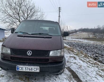 Красный Фольксваген Каравелла, объемом двигателя 2.5 л и пробегом 300 тыс. км за 7000 $, фото 1 на Automoto.ua
