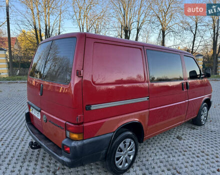 Червоний Фольксваген Каравелла, об'ємом двигуна 1.9 л та пробігом 320 тис. км за 4650 $, фото 3 на Automoto.ua