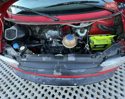 Червоний Фольксваген Каравелла, об'ємом двигуна 1.9 л та пробігом 320 тис. км за 4650 $, фото 11 на Automoto.ua