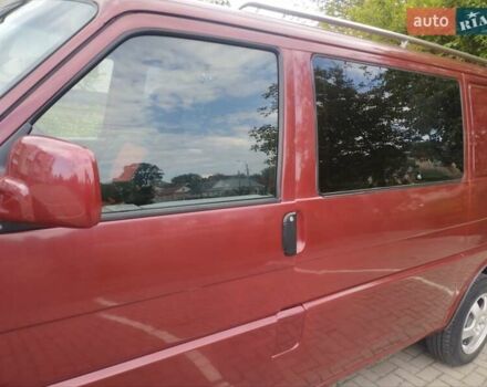 Красный Фольксваген Каравелла, объемом двигателя 2.46 л и пробегом 416 тыс. км за 7800 $, фото 18 на Automoto.ua