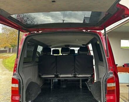 Красный Фольксваген Каравелла, объемом двигателя 1.9 л и пробегом 290 тыс. км за 8500 $, фото 4 на Automoto.ua