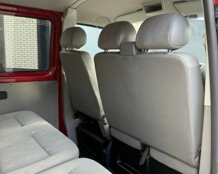 Фольксваген Каравелла 2006 в Луцке на Automoto.ua Красный Фольксваген Каравелла, объемом двигателя 1.9 л и пробегом 252 тыс. км за 8500 $, фото 6 на Automoto.ua