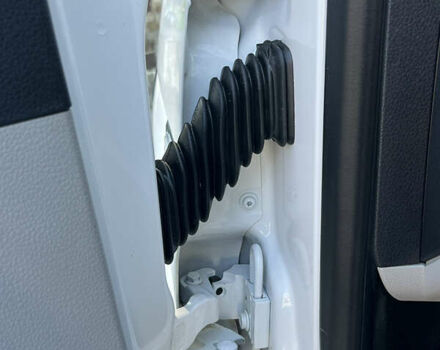 Фольксваген Каравелла, объемом двигателя 2 л и пробегом 141 тыс. км за 33500 $, фото 22 на Automoto.ua