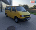 Желтый Фольксваген Каравелла, объемом двигателя 1.9 л и пробегом 370 тыс. км за 4500 $, фото 1 на Automoto.ua