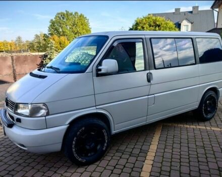 Серый Фольксваген Каравелла, объемом двигателя 2.5 л и пробегом 243 тыс. км за 2950 $, фото 2 на Automoto.ua