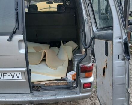 Сірий Фольксваген Каравелла, об'ємом двигуна 0 л та пробігом 270 тис. км за 3300 $, фото 4 на Automoto.ua