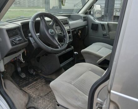 Сірий Фольксваген Каравелла, об'ємом двигуна 0 л та пробігом 270 тис. км за 3300 $, фото 2 на Automoto.ua