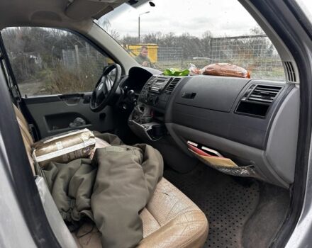 Серый Фольксваген Каравелла, объемом двигателя 1.9 л и пробегом 600 тыс. км за 3600 $, фото 2 на Automoto.ua