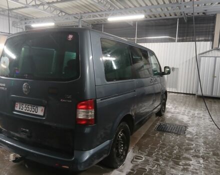 Сірий Фольксваген Каравелла, об'ємом двигуна 2.5 л та пробігом 300 тис. км за 5100 $, фото 3 на Automoto.ua