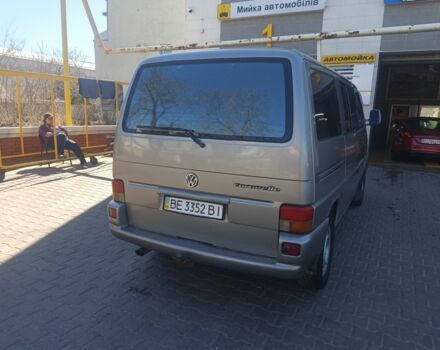 Серый Фольксваген Каравелла, объемом двигателя 2.8 л и пробегом 430 тыс. км за 8900 $, фото 2 на Automoto.ua