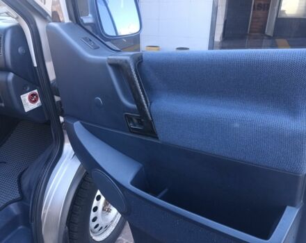 Серый Фольксваген Каравелла, объемом двигателя 2.8 л и пробегом 430 тыс. км за 8900 $, фото 7 на Automoto.ua