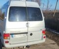 Серый Фольксваген Каравелла, объемом двигателя 2.5 л и пробегом 970 тыс. км за 4800 $, фото 3 на Automoto.ua