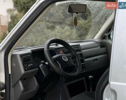 Серый Фольксваген Каравелла, объемом двигателя 2.5 л и пробегом 510 тыс. км за 9499 $, фото 36 на Automoto.ua