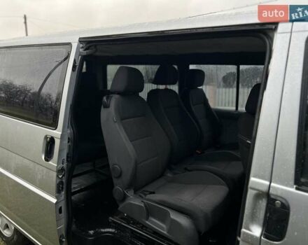 Серый Фольксваген Каравелла, объемом двигателя 2.5 л и пробегом 510 тыс. км за 9499 $, фото 31 на Automoto.ua