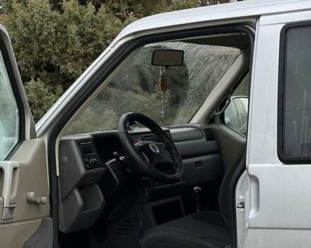 Серый Фольксваген Каравелла, объемом двигателя 2.5 л и пробегом 510 тыс. км за 9499 $, фото 38 на Automoto.ua