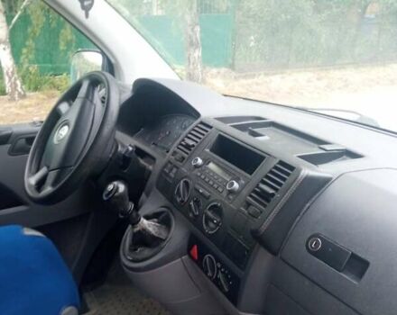 Сірий Фольксваген Каравелла, об'ємом двигуна 2.5 л та пробігом 437 тис. км за 8499 $, фото 9 на Automoto.ua