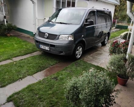 Серый Фольксваген Каравелла, объемом двигателя 2.5 л и пробегом 305 тыс. км за 11000 $, фото 3 на Automoto.ua