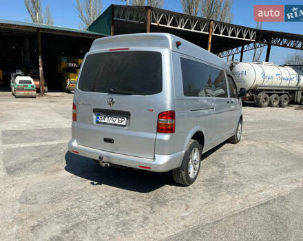 Серый Фольксваген Каравелла, объемом двигателя 2.5 л и пробегом 430 тыс. км за 9200 $, фото 11 на Automoto.ua