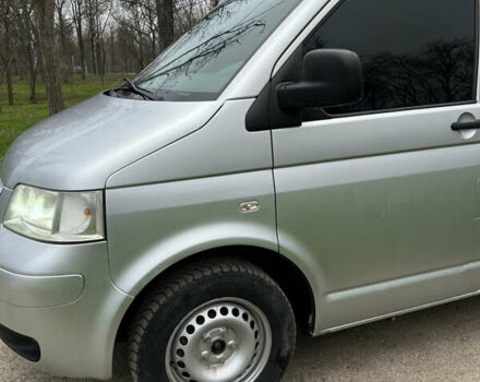 Сірий Фольксваген Каравелла, об'ємом двигуна 2.5 л та пробігом 414 тис. км за 13000 $, фото 3 на Automoto.ua