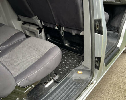 Сірий Фольксваген Каравелла, об'ємом двигуна 2.5 л та пробігом 414 тис. км за 13000 $, фото 41 на Automoto.ua