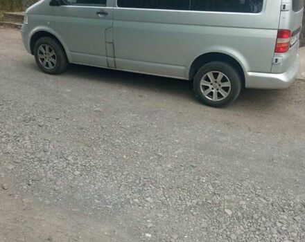 Сірий Фольксваген Каравелла, об'ємом двигуна 2.5 л та пробігом 437 тис. км за 8499 $, фото 1 на Automoto.ua