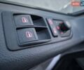 Серый Фольксваген Каравелла, объемом двигателя 2.5 л и пробегом 319 тыс. км за 15600 $, фото 18 на Automoto.ua