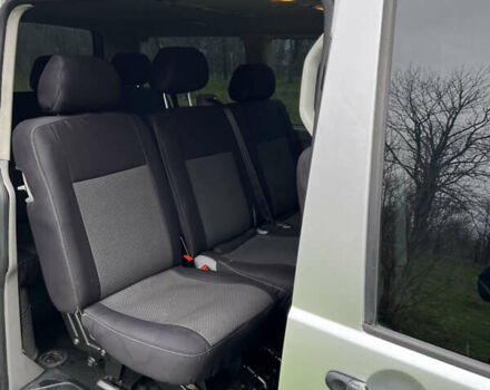 Сірий Фольксваген Каравелла, об'ємом двигуна 2.5 л та пробігом 414 тис. км за 13000 $, фото 27 на Automoto.ua