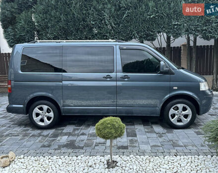 Серый Фольксваген Каравелла, объемом двигателя 2.46 л и пробегом 308 тыс. км за 12300 $, фото 6 на Automoto.ua