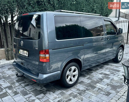 Серый Фольксваген Каравелла, объемом двигателя 2.46 л и пробегом 308 тыс. км за 12300 $, фото 4 на Automoto.ua