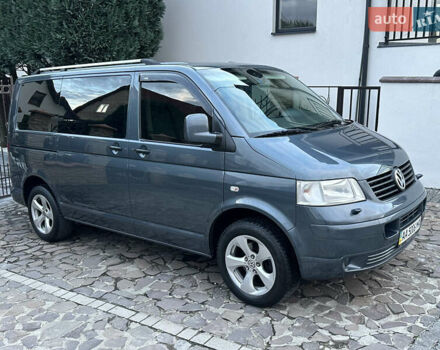 Серый Фольксваген Каравелла, объемом двигателя 2.46 л и пробегом 308 тыс. км за 12300 $, фото 48 на Automoto.ua