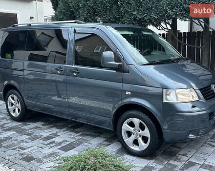 Серый Фольксваген Каравелла, объемом двигателя 2.46 л и пробегом 308 тыс. км за 12300 $, фото 5 на Automoto.ua