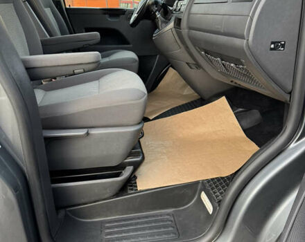 Фольксваген Каравелла 2010 у Дніпро (Дніпропетровську) на Automoto.ua Сірий Фольксваген Каравелла, об'ємом двигуна 1.97 л та пробігом 209 тис. км за 14999 $, фото 10 на Automoto.ua