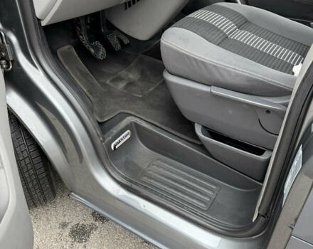 Серый Фольксваген Каравелла, объемом двигателя 1.97 л и пробегом 319 тыс. км за 16500 $, фото 15 на Automoto.ua