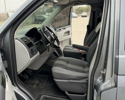 Серый Фольксваген Каравелла, объемом двигателя 1.97 л и пробегом 319 тыс. км за 16500 $, фото 21 на Automoto.ua