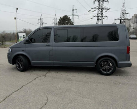 Серый Фольксваген Каравелла, объемом двигателя 1.97 л и пробегом 319 тыс. км за 16500 $, фото 6 на Automoto.ua