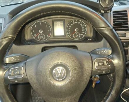 Сірий Фольксваген Каравелла, об'ємом двигуна 2 л та пробігом 380 тис. км за 16900 $, фото 19 на Automoto.ua