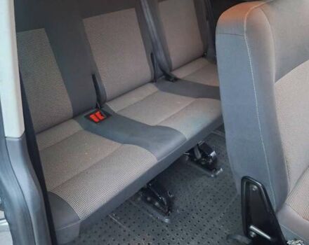 Сірий Фольксваген Каравелла, об'ємом двигуна 2 л та пробігом 380 тис. км за 16900 $, фото 7 на Automoto.ua