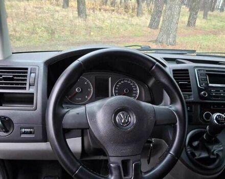 Серый Фольксваген Каравелла, объемом двигателя 1.97 л и пробегом 302 тыс. км за 16000 $, фото 27 на Automoto.ua