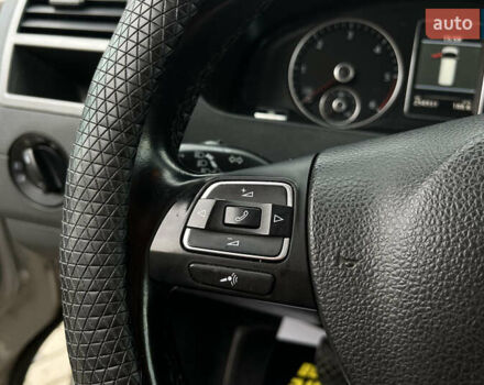 Серый Фольксваген Каравелла, объемом двигателя 1.97 л и пробегом 254 тыс. км за 25000 $, фото 17 на Automoto.ua