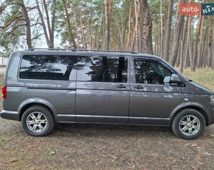 Серый Фольксваген Каравелла, объемом двигателя 1.97 л и пробегом 302 тыс. км за 16000 $, фото 5 на Automoto.ua