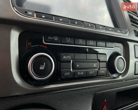 Серый Фольксваген Каравелла, объемом двигателя 1.97 л и пробегом 254 тыс. км за 25000 $, фото 21 на Automoto.ua