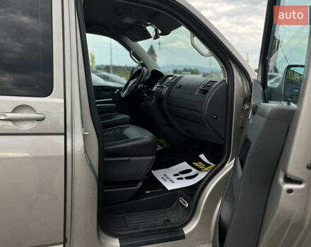 Серый Фольксваген Каравелла, объемом двигателя 1.97 л и пробегом 254 тыс. км за 25000 $, фото 10 на Automoto.ua