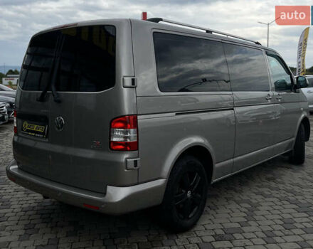 Серый Фольксваген Каравелла, объемом двигателя 1.97 л и пробегом 254 тыс. км за 25000 $, фото 6 на Automoto.ua