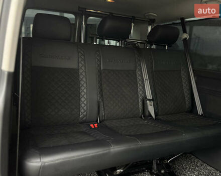 Серый Фольксваген Каравелла, объемом двигателя 1.97 л и пробегом 254 тыс. км за 25000 $, фото 8 на Automoto.ua