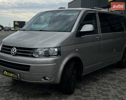 Серый Фольксваген Каравелла, объемом двигателя 1.97 л и пробегом 254 тыс. км за 25000 $, фото 2 на Automoto.ua