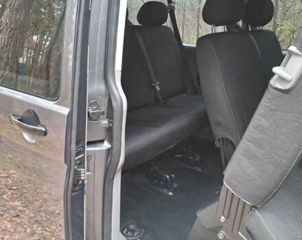 Серый Фольксваген Каравелла, объемом двигателя 1.97 л и пробегом 302 тыс. км за 16000 $, фото 16 на Automoto.ua