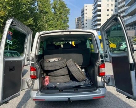 Серый Фольксваген Каравелла, объемом двигателя 2 л и пробегом 266 тыс. км за 8000 $, фото 13 на Automoto.ua