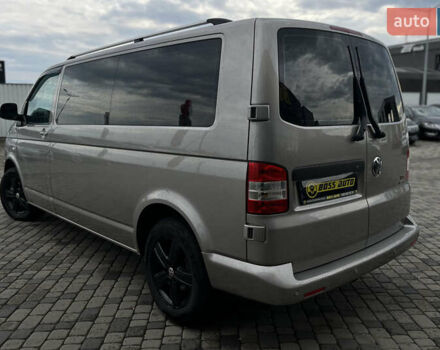 Серый Фольксваген Каравелла, объемом двигателя 1.97 л и пробегом 254 тыс. км за 25000 $, фото 4 на Automoto.ua